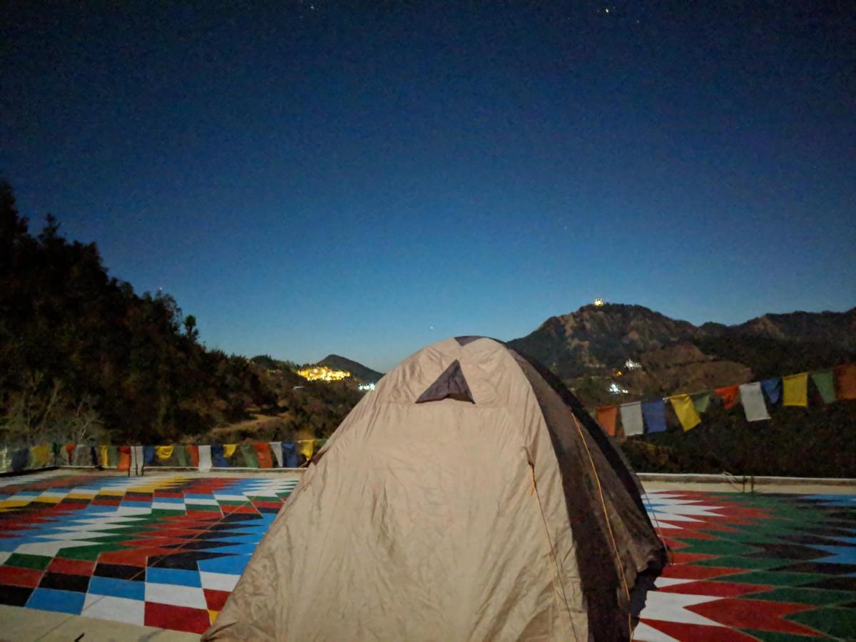Namastay Himalayas, คานาตัล ภายนอก รูปภาพ