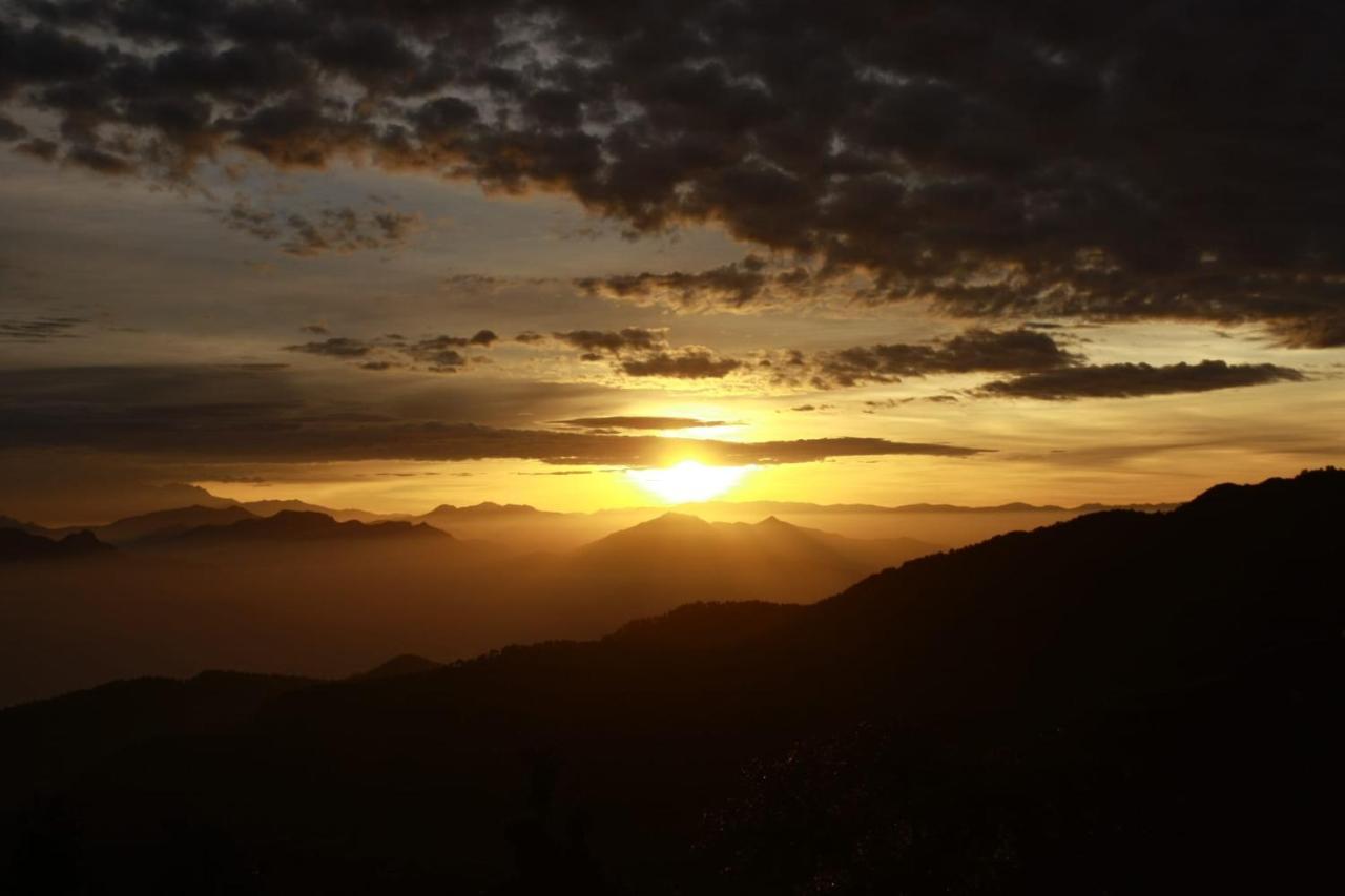 Namastay Himalayas, คานาตัล ภายนอก รูปภาพ