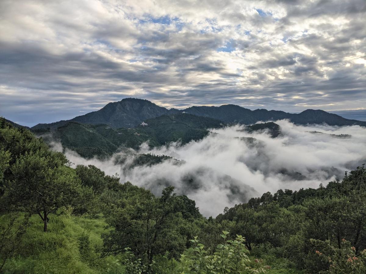 Namastay Himalayas, คานาตัล ภายนอก รูปภาพ